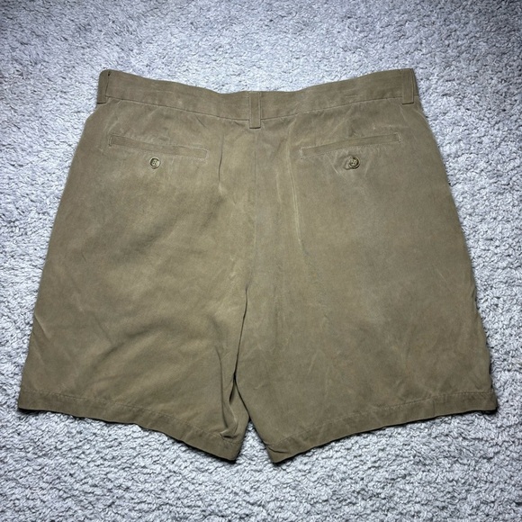 Tommy Bahama Shorts Mens 36 Silk Pleated Classic 4 Pockets Belt Loops Vacation - Picture 3 of 4